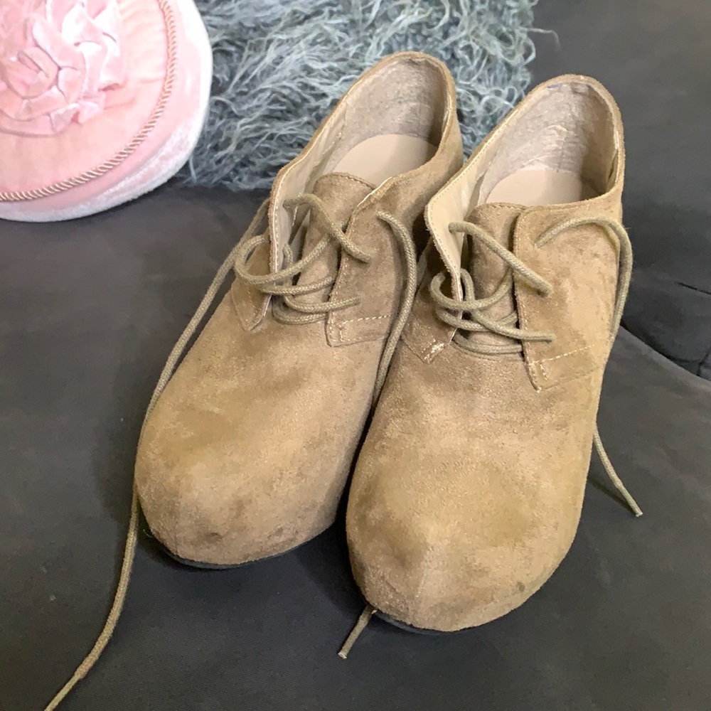 Light brown bootie